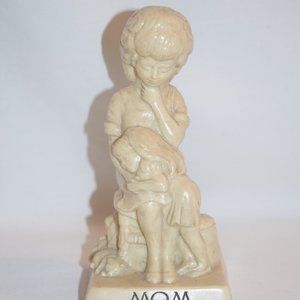 Vintage 1971 R & W Berries Mom You Make Everything Nicer Figurine
